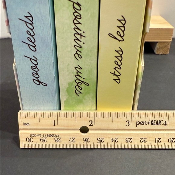 Wellness Library Positive Vibes Good Deeds and Stress Less 150 Ways card set - Picture 15 of 16